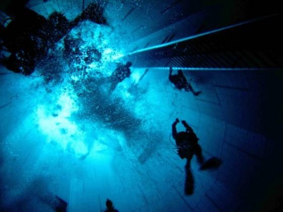 Nemo 33, Bélgica - Esta é a piscina coberta mais profunda do mundo, com 35 metros de profundidade
